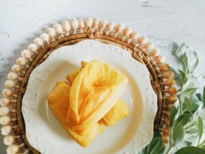Mango-Pineapple Tropical Bowl